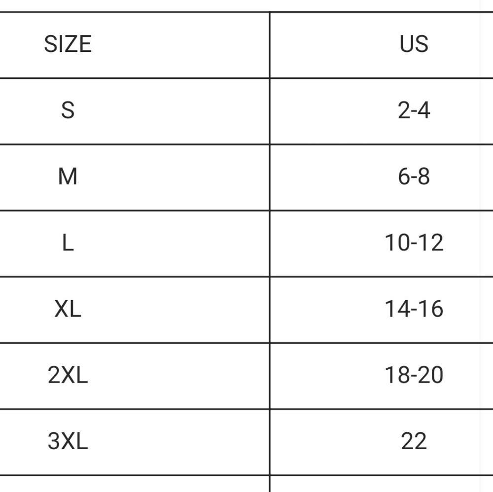 S or XL Sporty shorts & tube top set - Picture 4 of 4